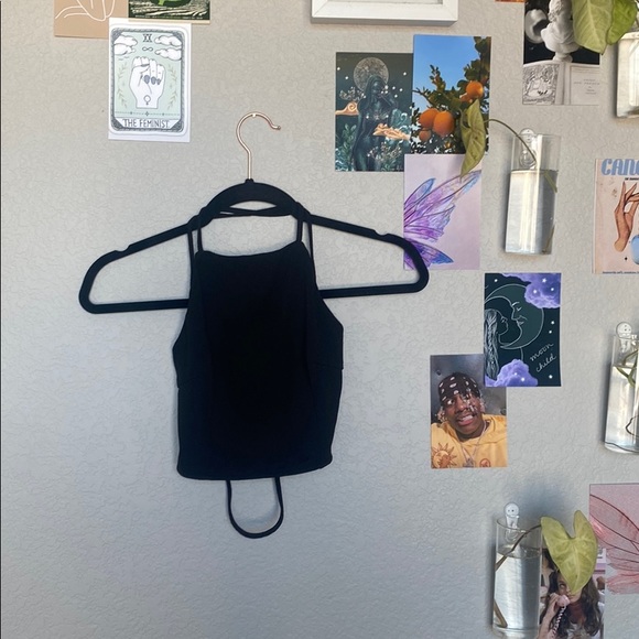 Tobi Tops - Black criss cross back crop top